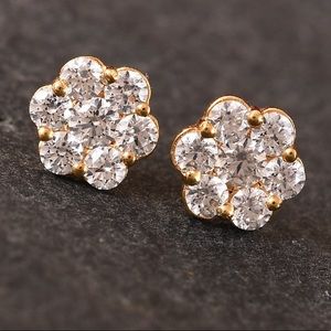 57.) New Swarovski Floral Stud Earrings